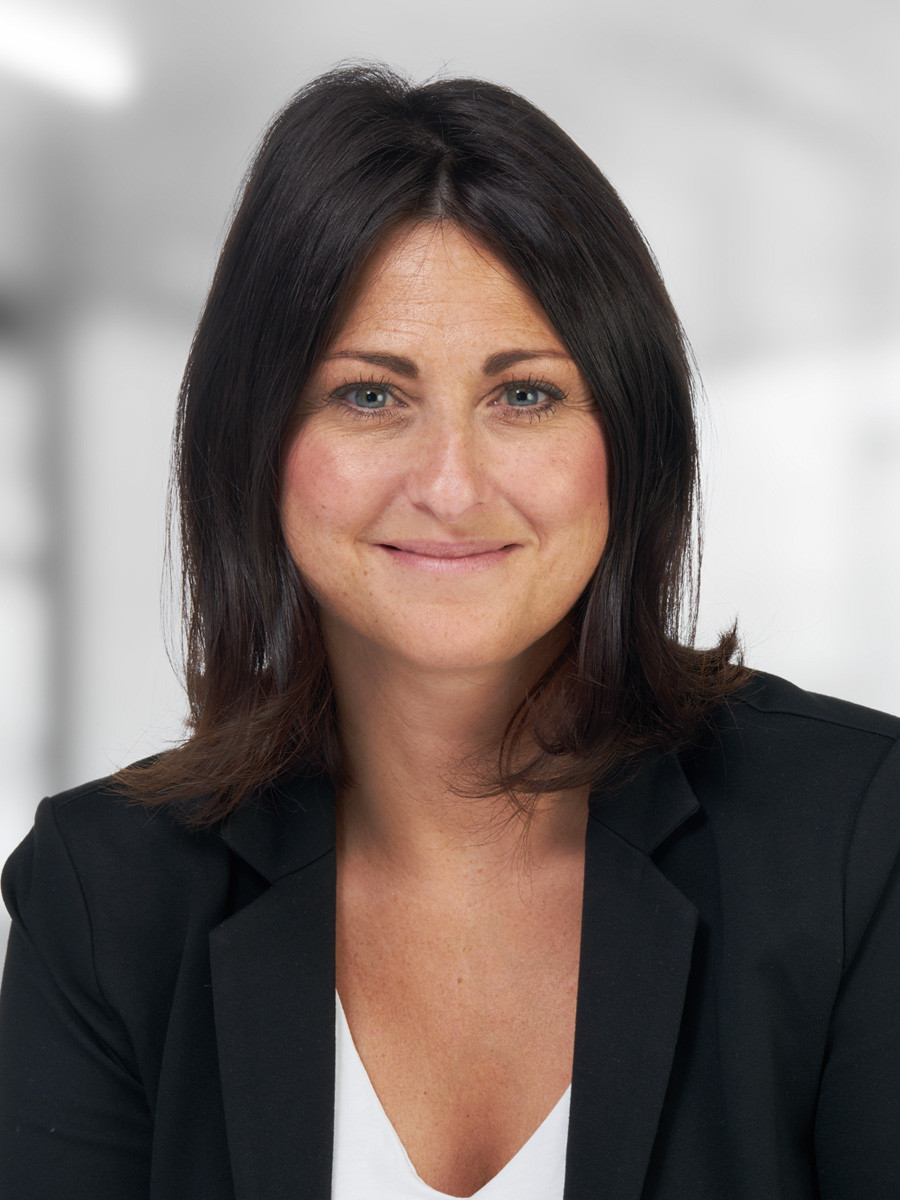 Stauder_Laura_1226_1.jpg