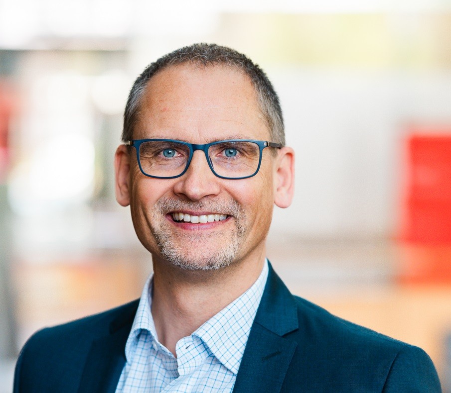 Bernd Stang.jpg