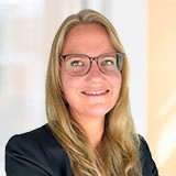Nicole Wilke neu 160x199.JPG